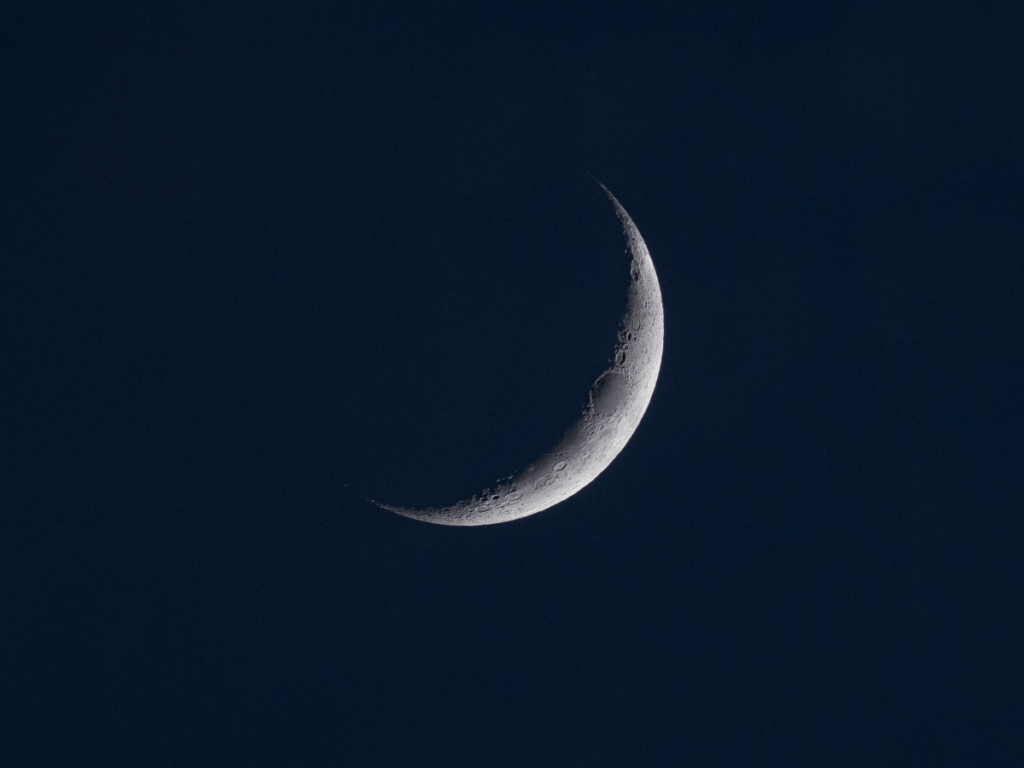 Crescent moon